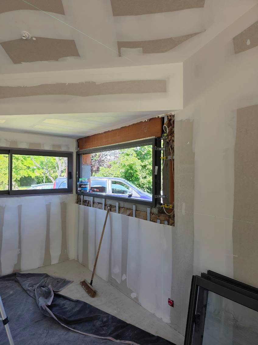 Création de cloisons et doublages — photo de chantier